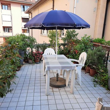R&B Del Vicolo Bed and Breakfast Τσεζένα Εξωτερικό φωτογραφία