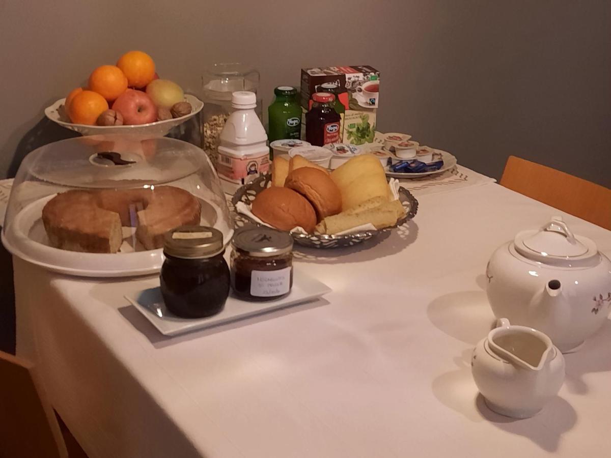 R&B Del Vicolo Bed and Breakfast Τσεζένα Εξωτερικό φωτογραφία