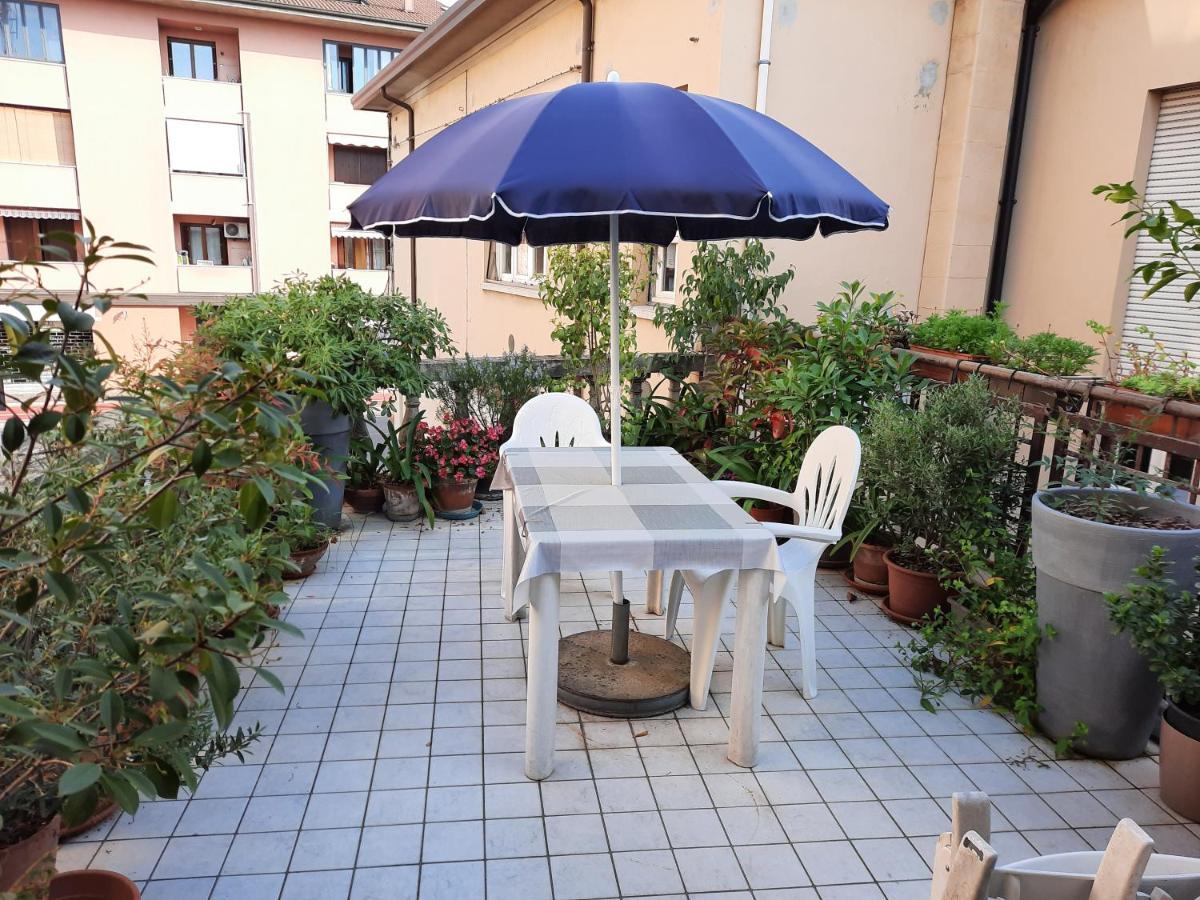 R&B Del Vicolo Bed and Breakfast Τσεζένα Εξωτερικό φωτογραφία